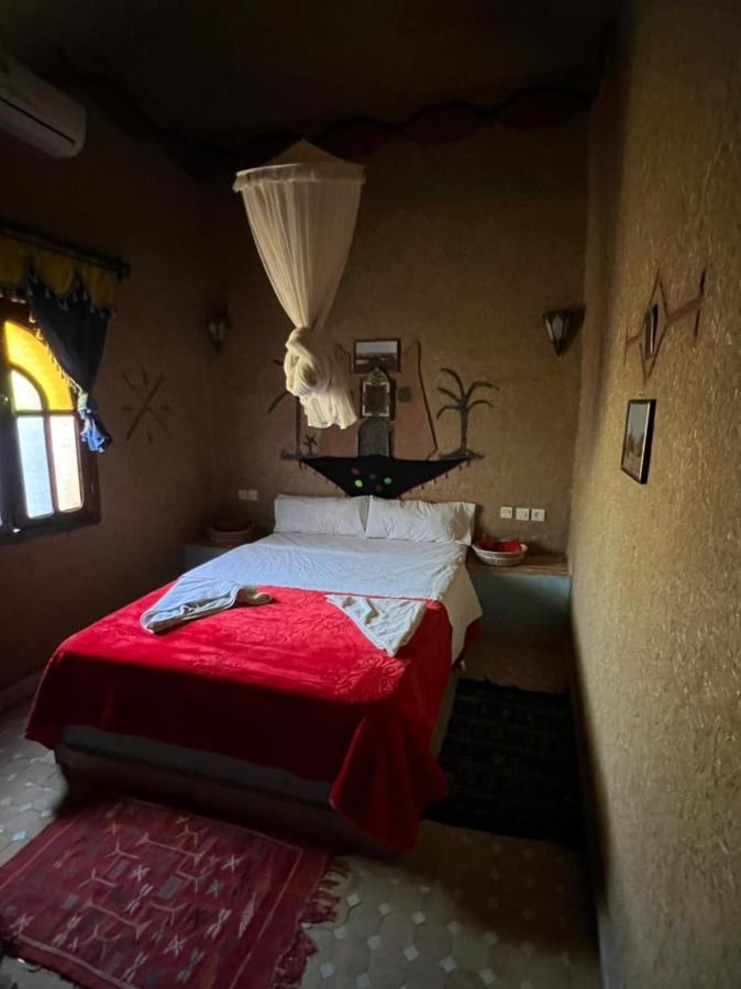 Riad Aicha & Camel Trekking Мерзуга Екстер'єр фото